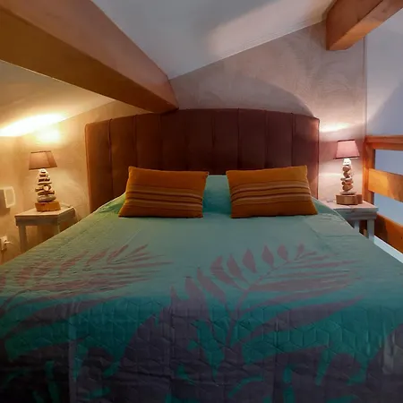 Tropical Apartment *