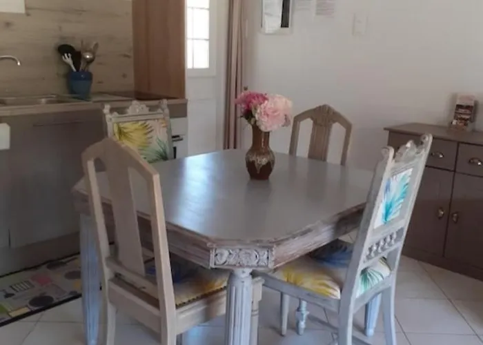 Tropical Apartman Volvent